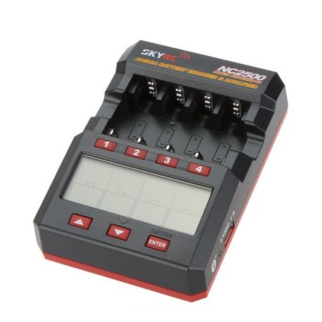 NC2500 AA/AAA Battery Charger & Analyzer USED